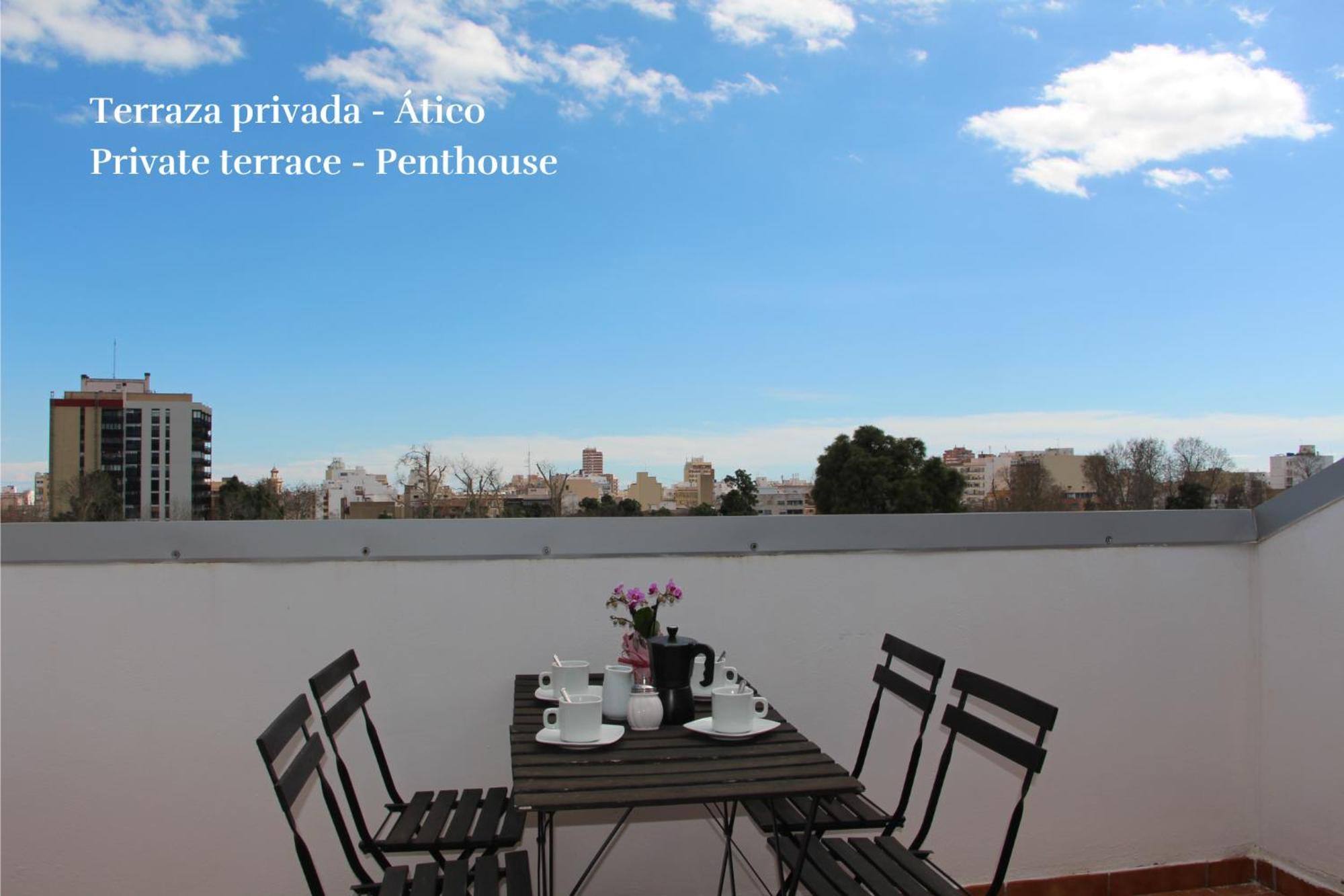 Apartamentos La Pergola Castellon Castellón de la Plana Esterno foto
